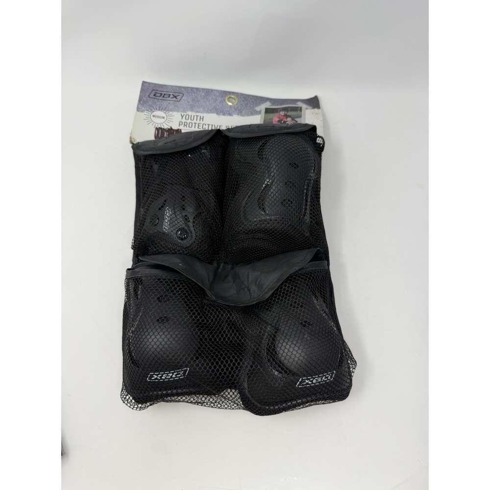 DBX Youth Protective Set Elbow Pads Knee Pads Wrist Guards Black Size Medium